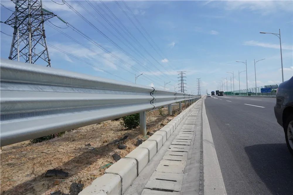 清苑高速公路护栏板
